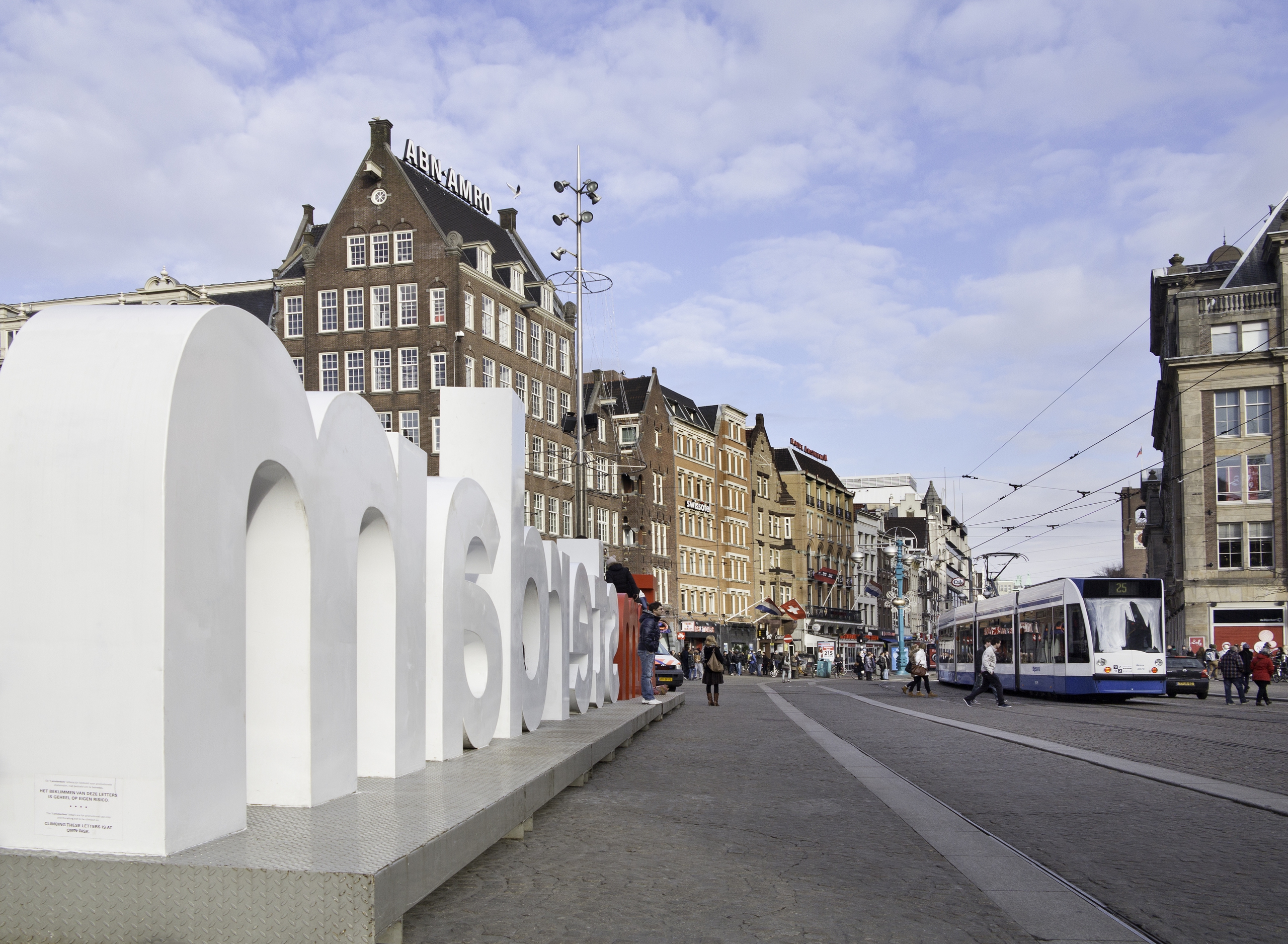 Amsterdam straatbeeld en letters